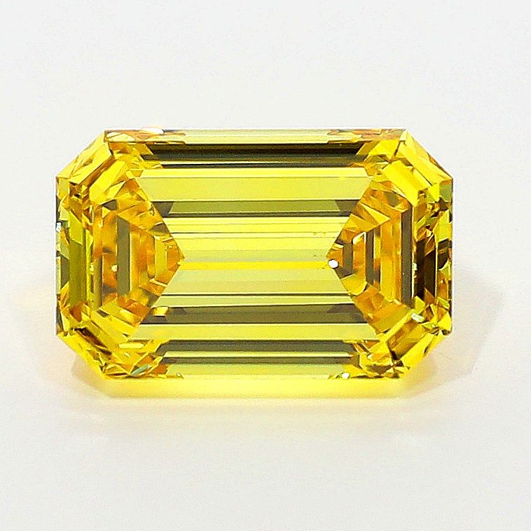 1.01 ct Emerald diamond