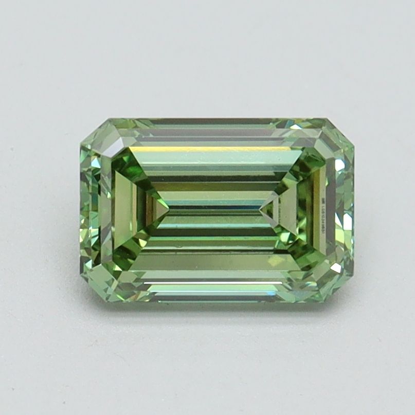 1.04 ct. emerald Lab Grown Diamond front image