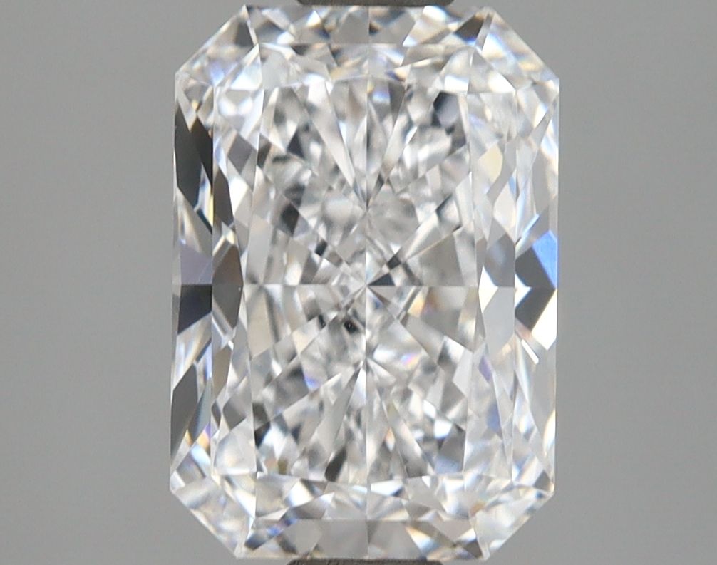 2.52 ct. radiant Lab Grown Diamond front image