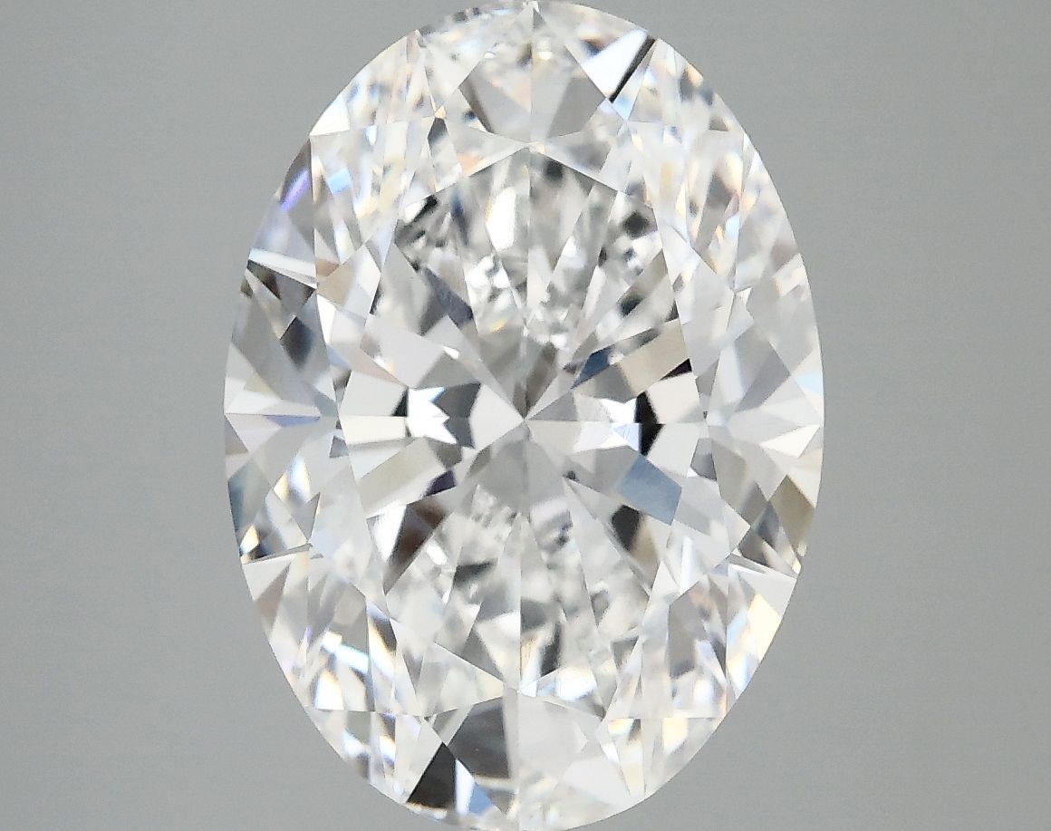 5.08 ct. oval Lab Grown Diamond front image