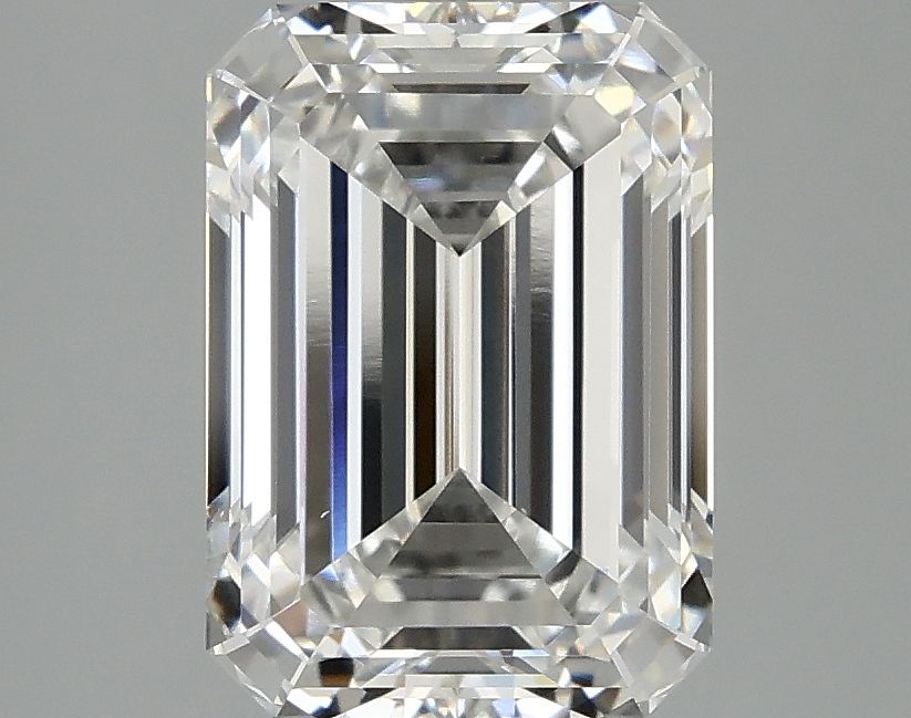 3.02 carat f VS2 EX Cut IGI emerald diamond