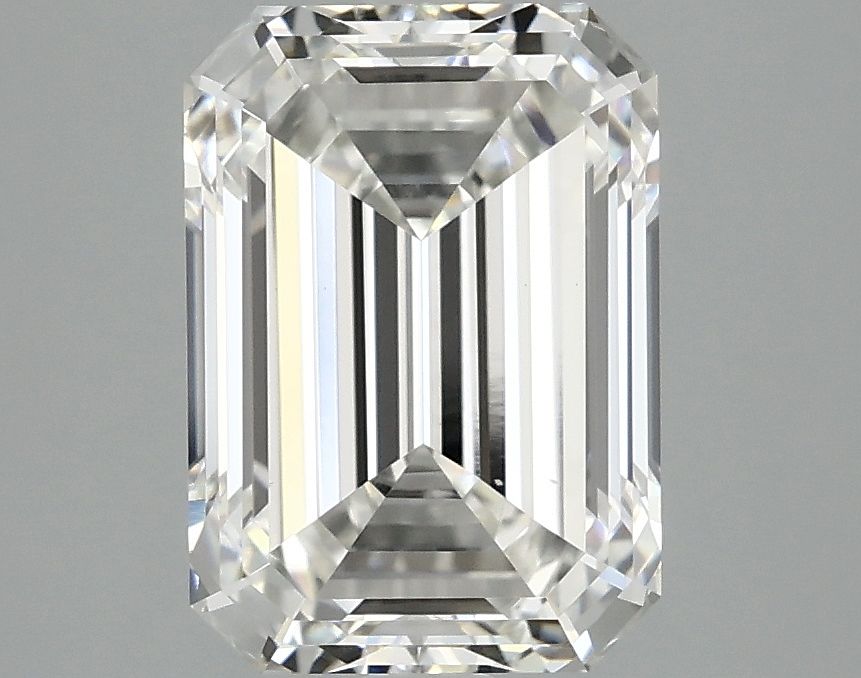 3.09 ct Emerald diamond