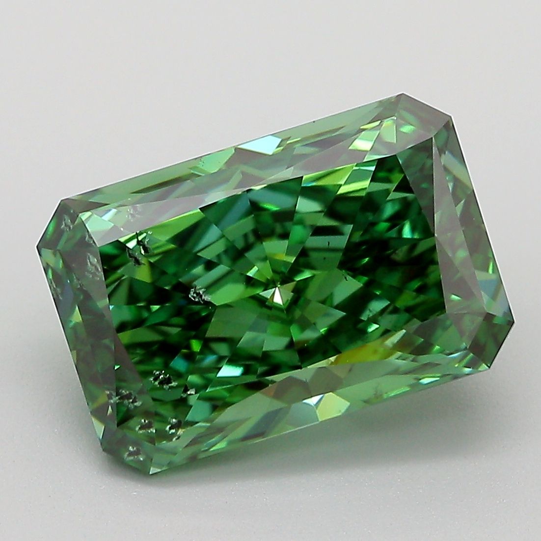 5.01ct Radiant diamond