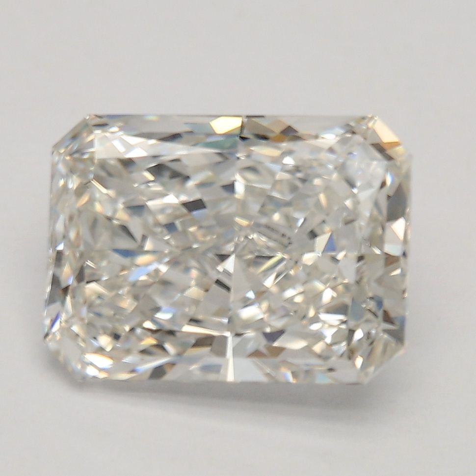 2.15 ct. radiant Lab Grown Diamond front image