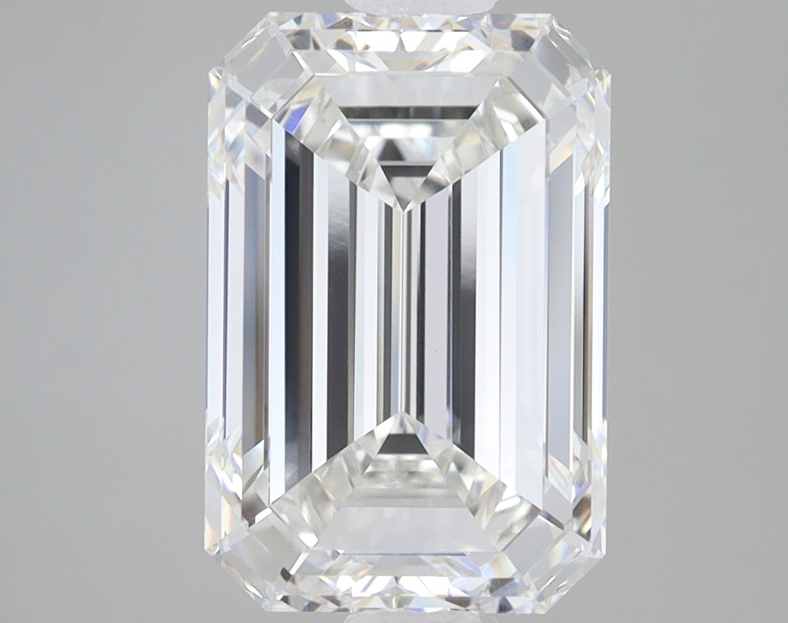 5.05 ct. emerald Lab Grown Diamond front image