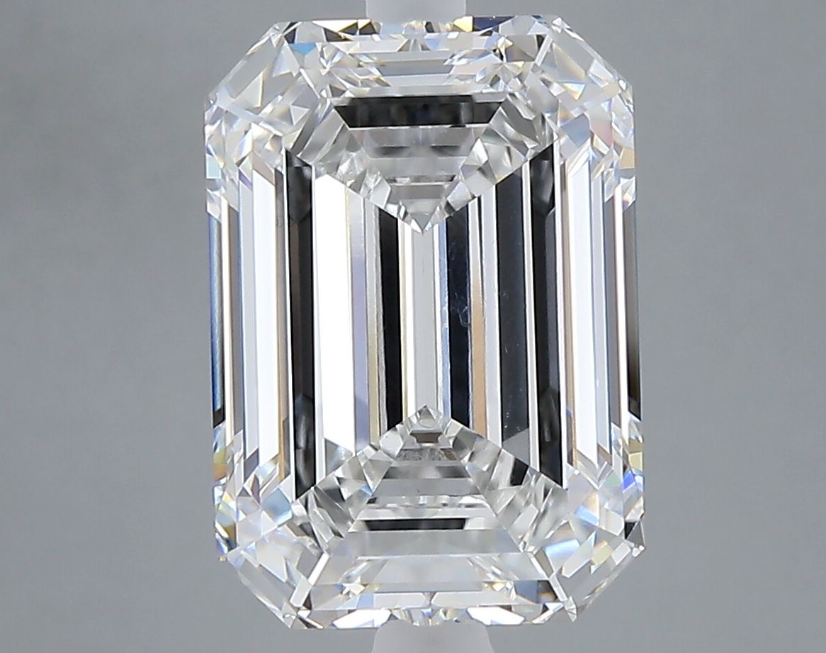 6.05 ct. emerald Lab Grown Diamond front image