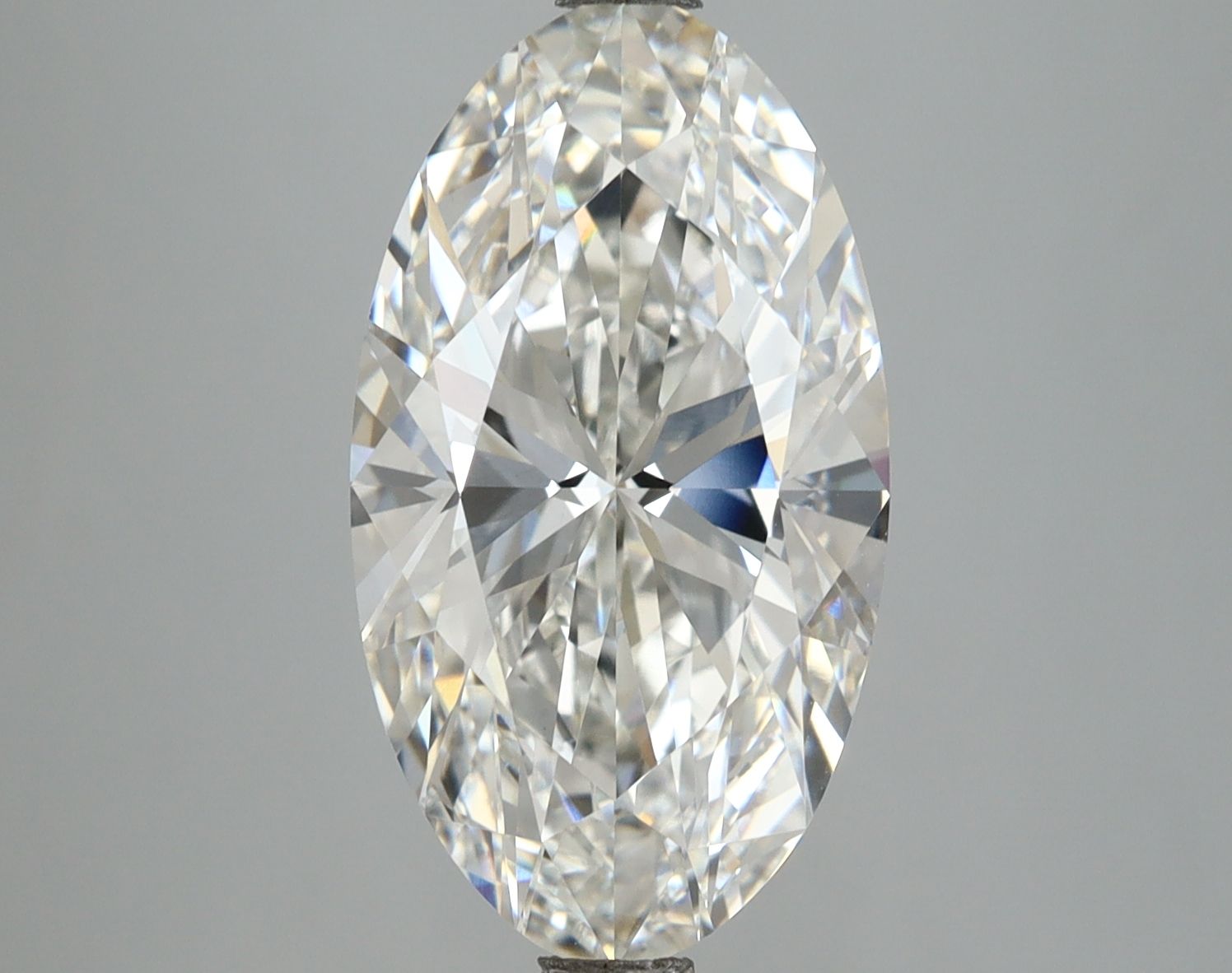 5.04 ct. oval Lab Grown Diamond front image