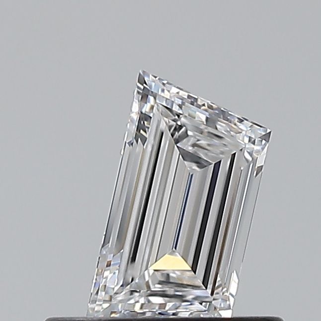 0.4 ct Trapezoid Diamond