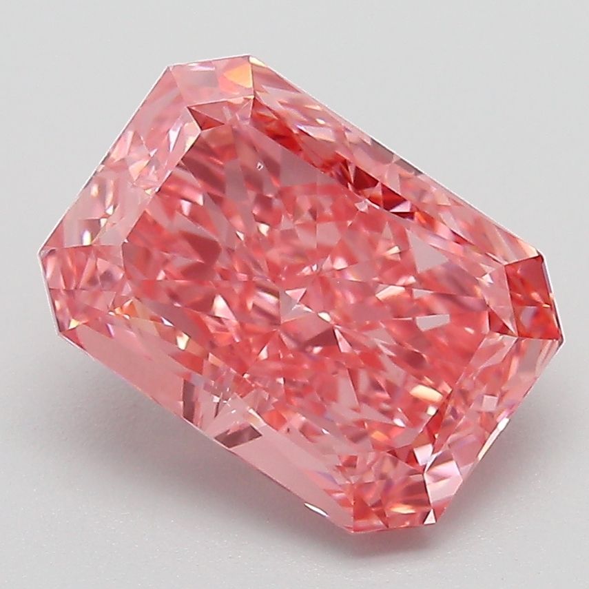 3.09 ct Radiant diamond