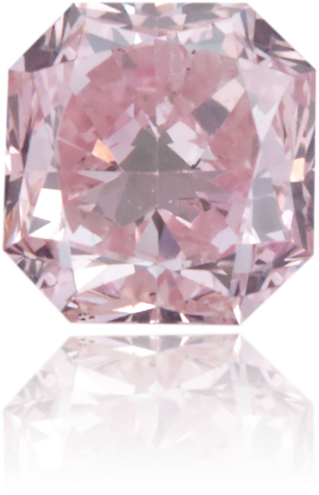 Diament 0.31 ct Fancy Pink/I1