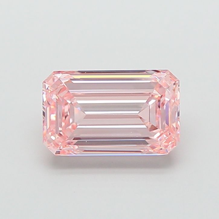 3.05 ct Emerald diamond
