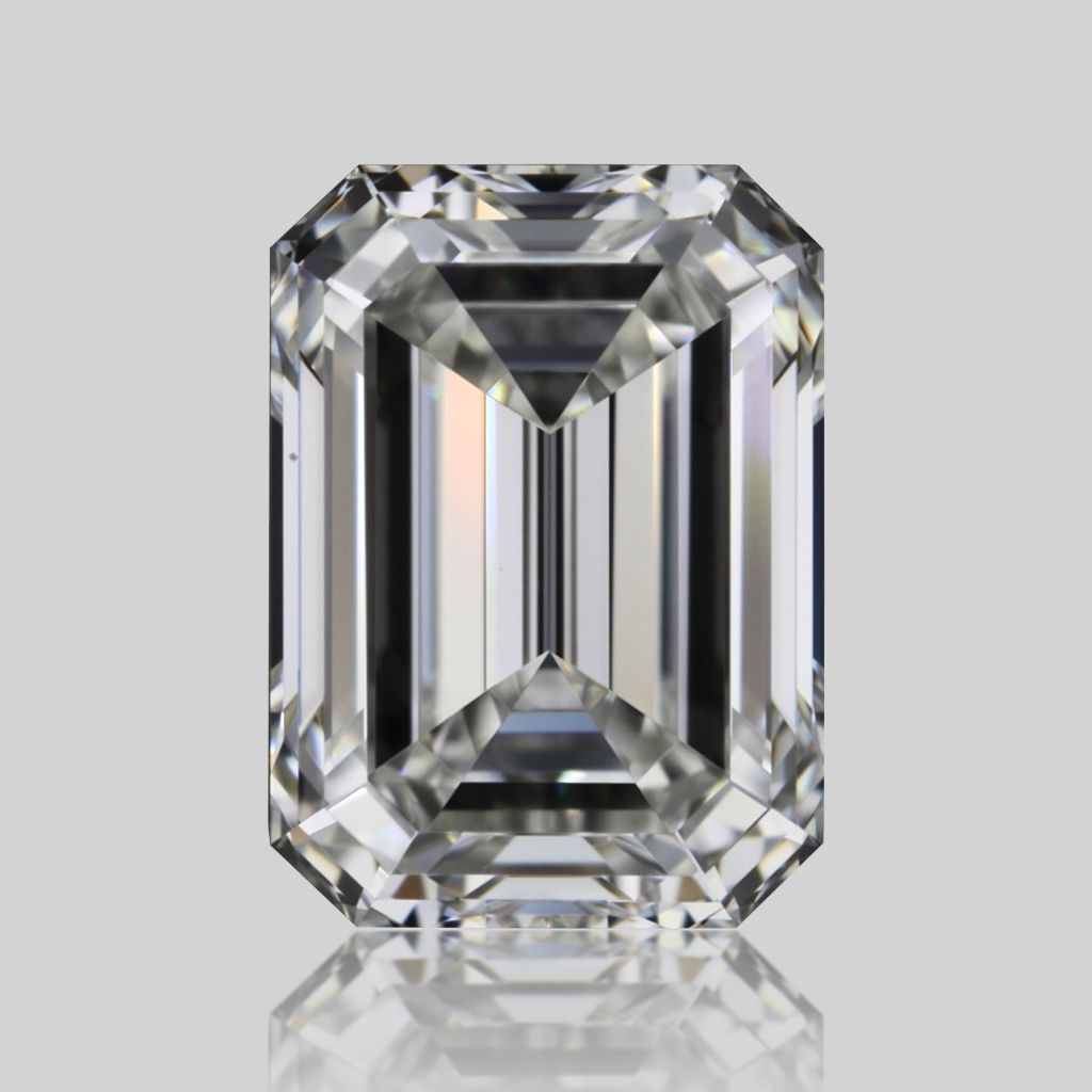 0.70 ct Emerald diamond