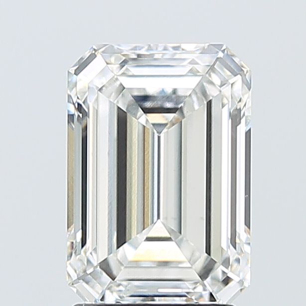 2.57 ct. emerald Lab Grown Diamond front image