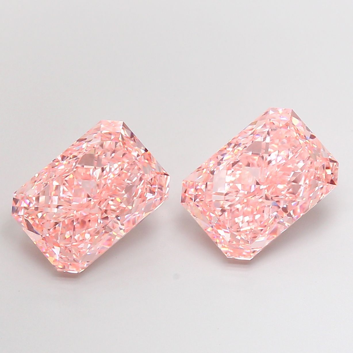 7.10 ct. radiant Lab Grown Diamond front image