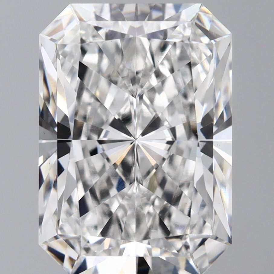 3.71 ct Radiant diamond