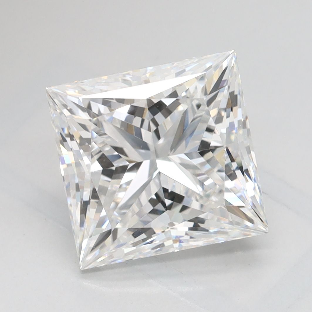 2.73 ct. princess Lab Grown Diamond front image