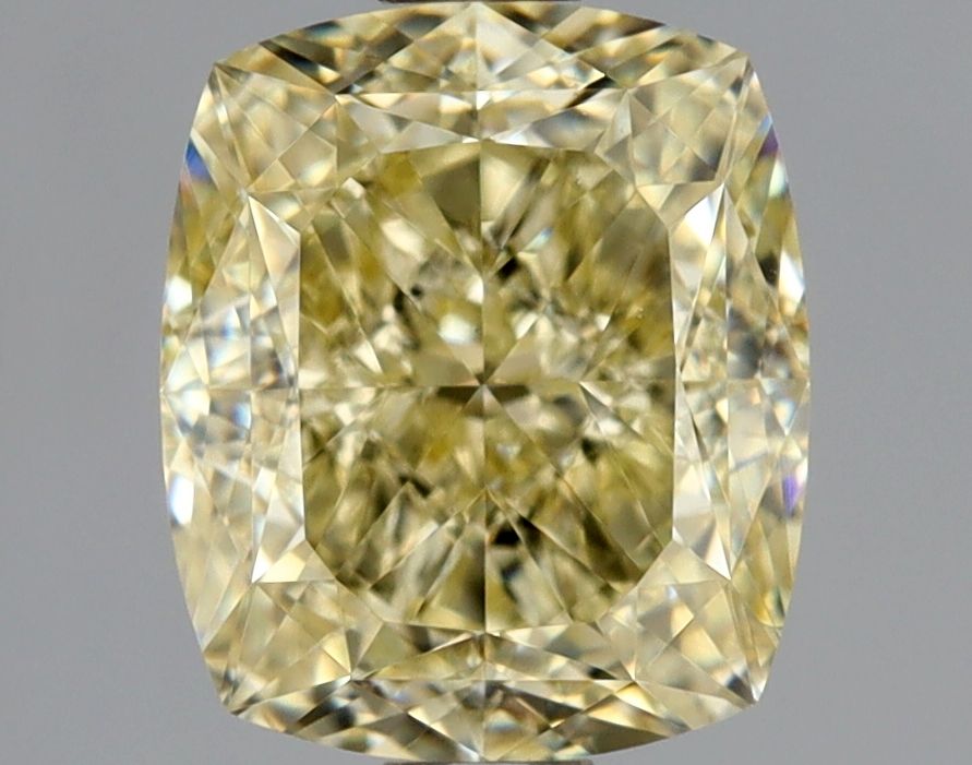 1.80 ct Cushion Brilliant diamond