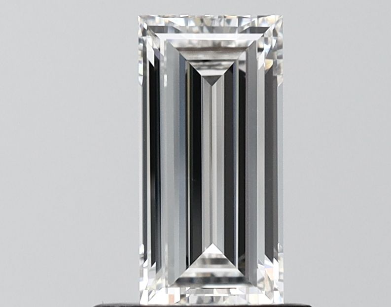 1.05 ct lab-grown Baguette Diamond