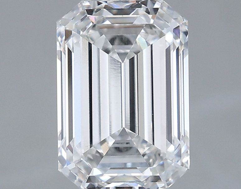 2.52 ct. emerald Lab Grown Diamond front image