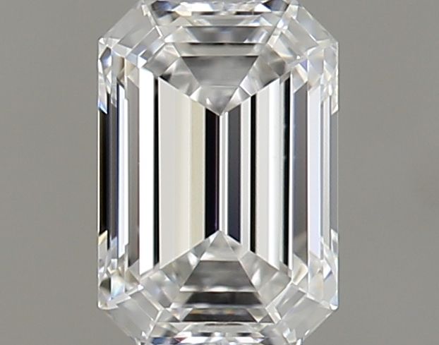 0.33 ct Emerald diamond