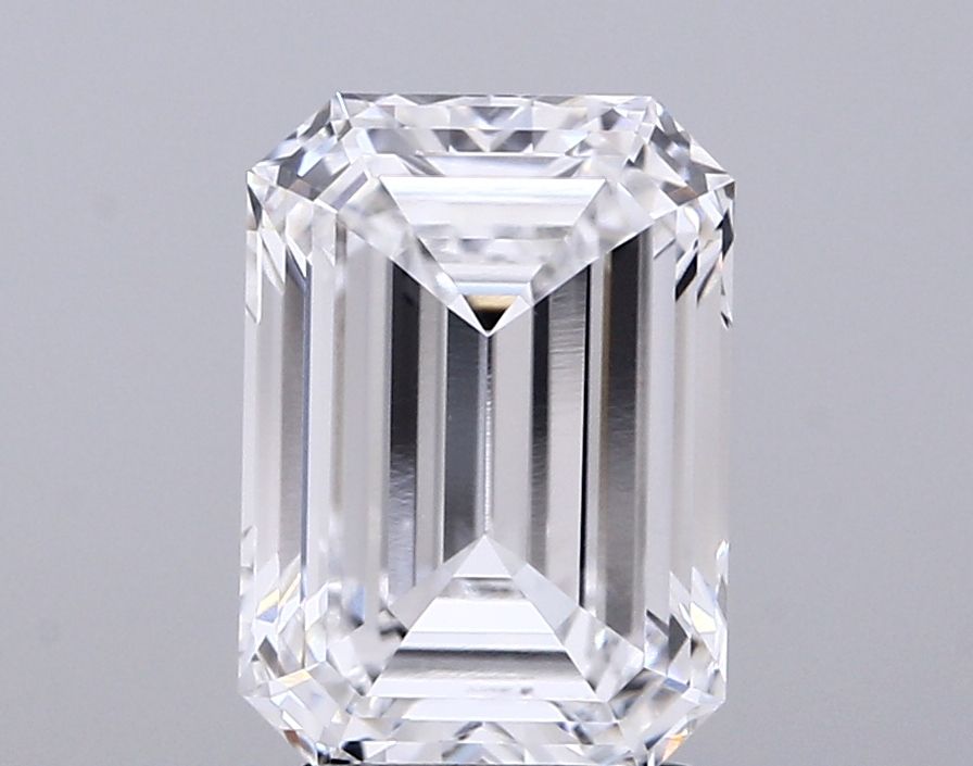 3.00 ct. emerald Lab Grown Diamond front image