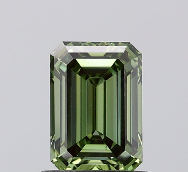 1.10 ct Emerald diamond