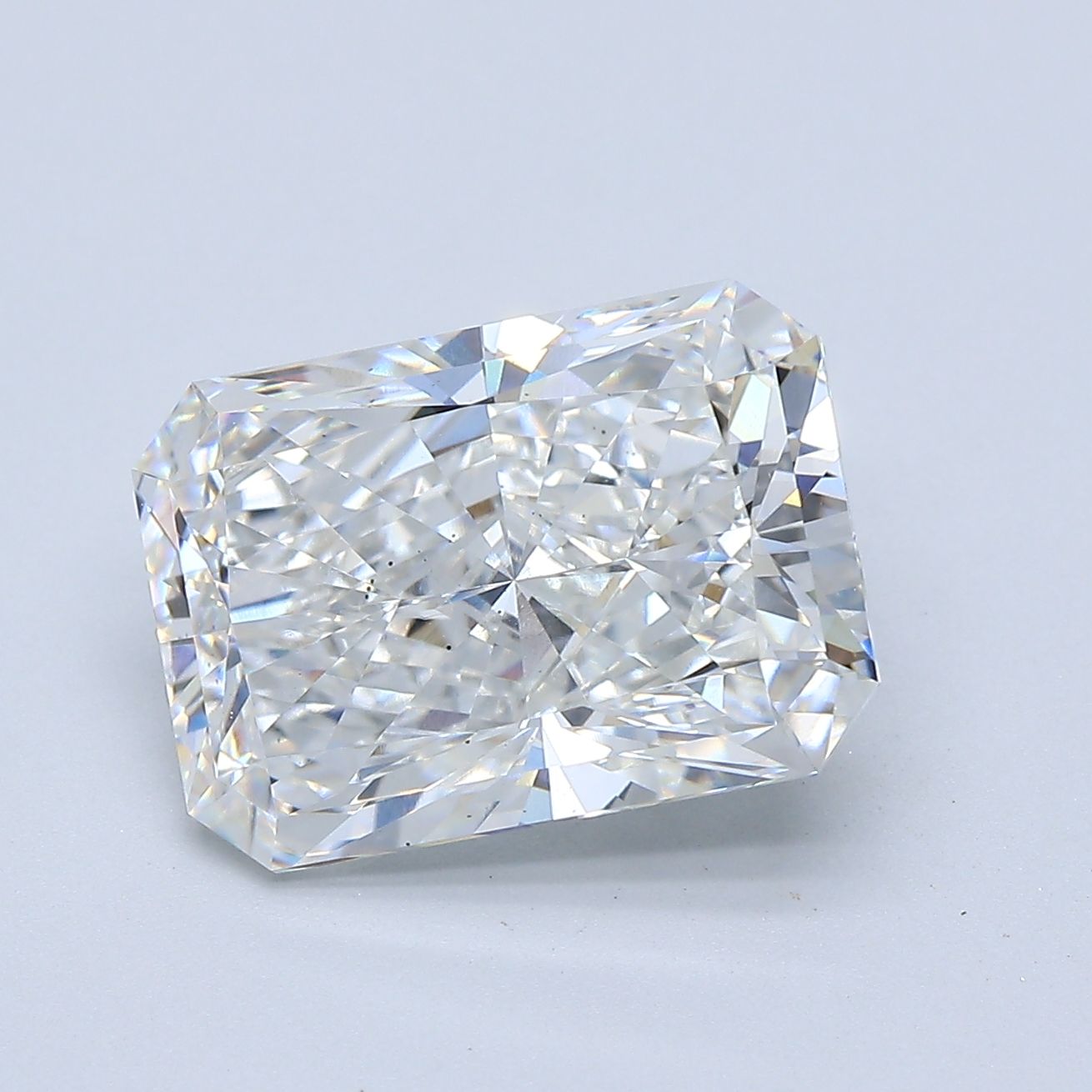 5.04 ct. radiant Lab Grown Diamond front image