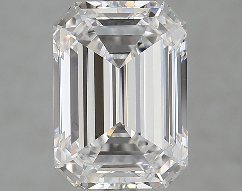 4.07 ct. emerald Lab Grown Diamond front image