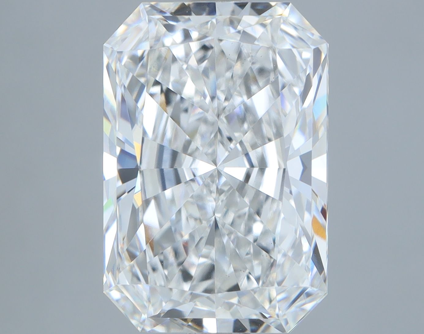 3.05 ct. radiant Lab Grown Diamond front image