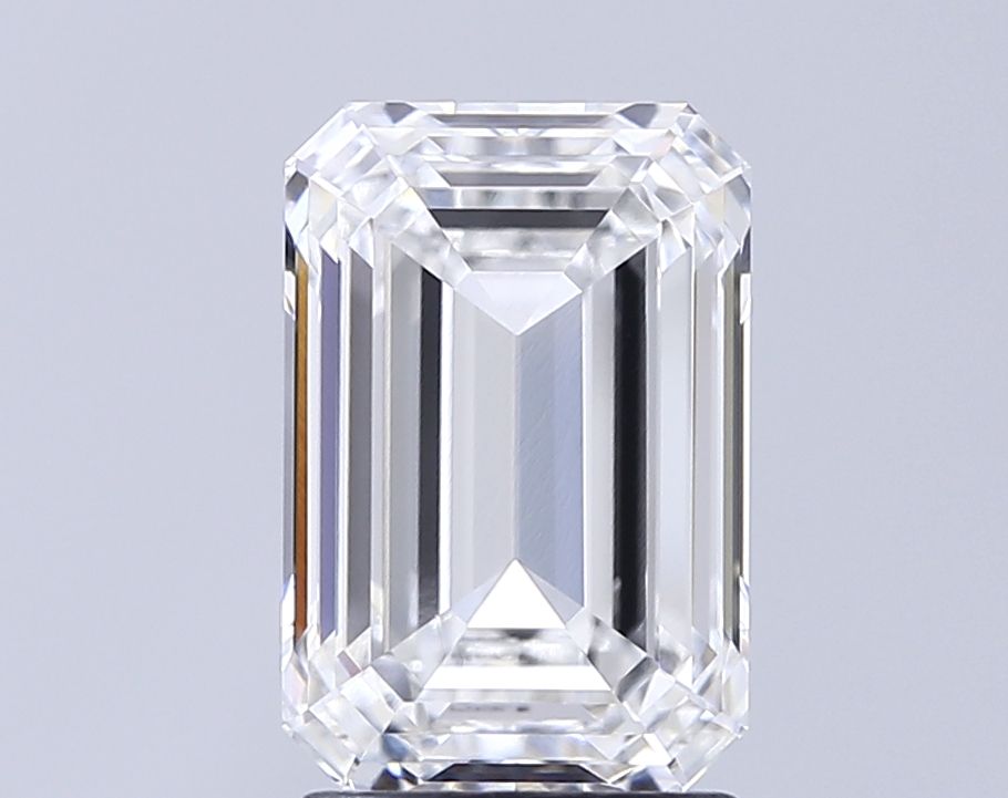 2.71 ct. emerald Lab Grown Diamond front image