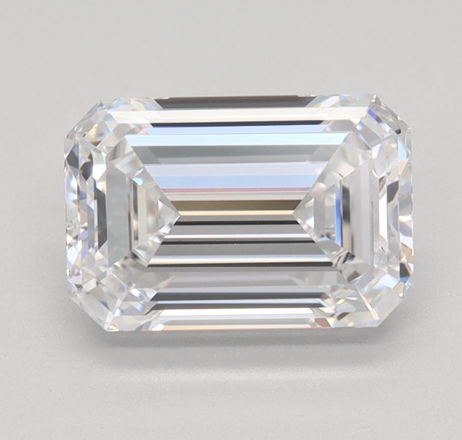 1.52 ct. emerald Lab Grown Diamond front image