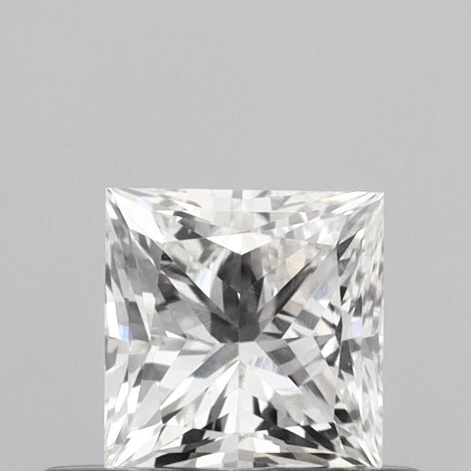 0.47 ct lab-grown Princess Diamond