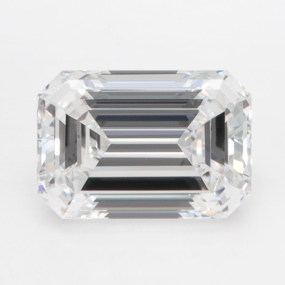 2.53 ct. emerald Lab Grown Diamond front image