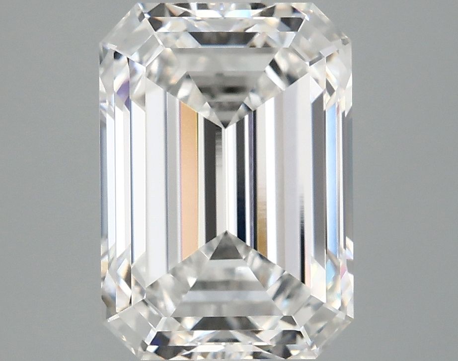 4.07 ct. emerald Lab Grown Diamond front image