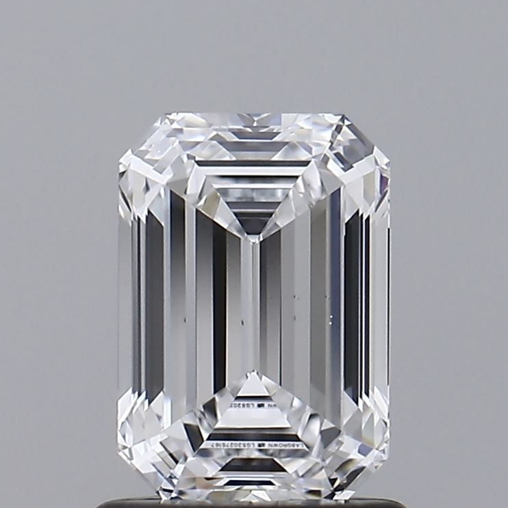 0.92 ct. emerald Lab Grown Diamond front image