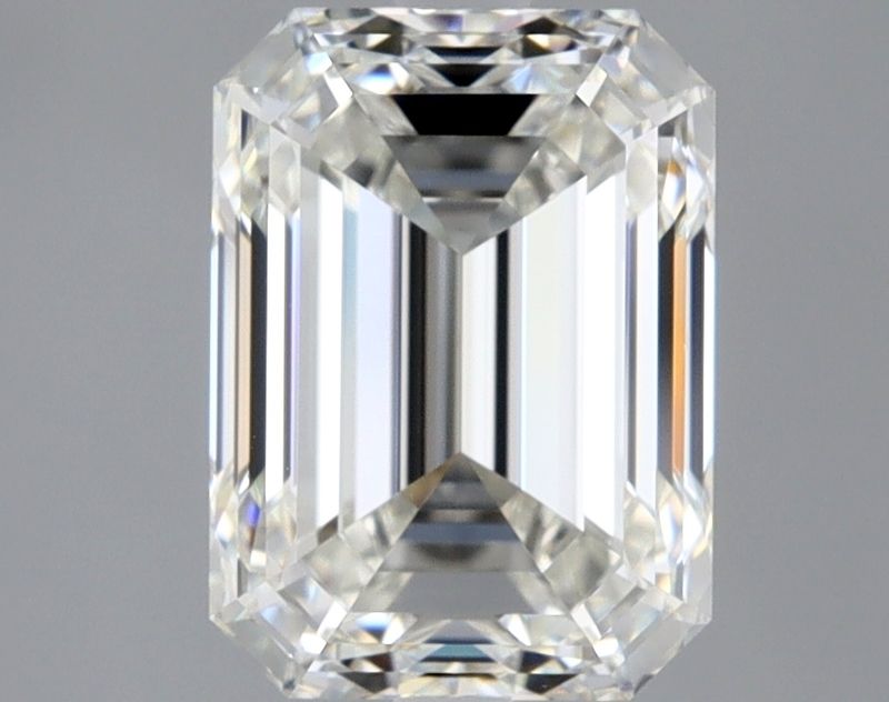 3.02 ct Emerald diamond