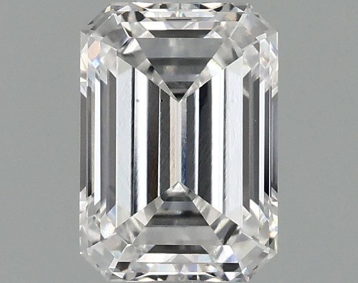 1.05 ct. emerald Lab Grown Diamond front image