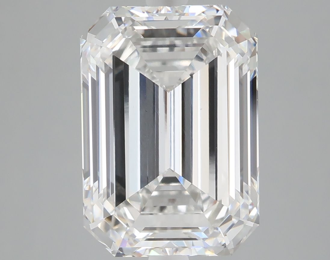 6.10 ct. emerald Lab Grown Diamond front image