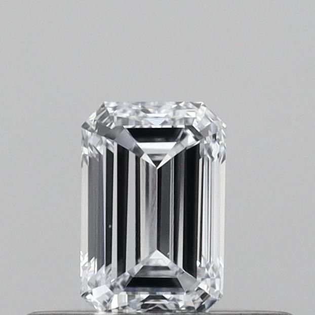 0.31 ct Emerald diamond