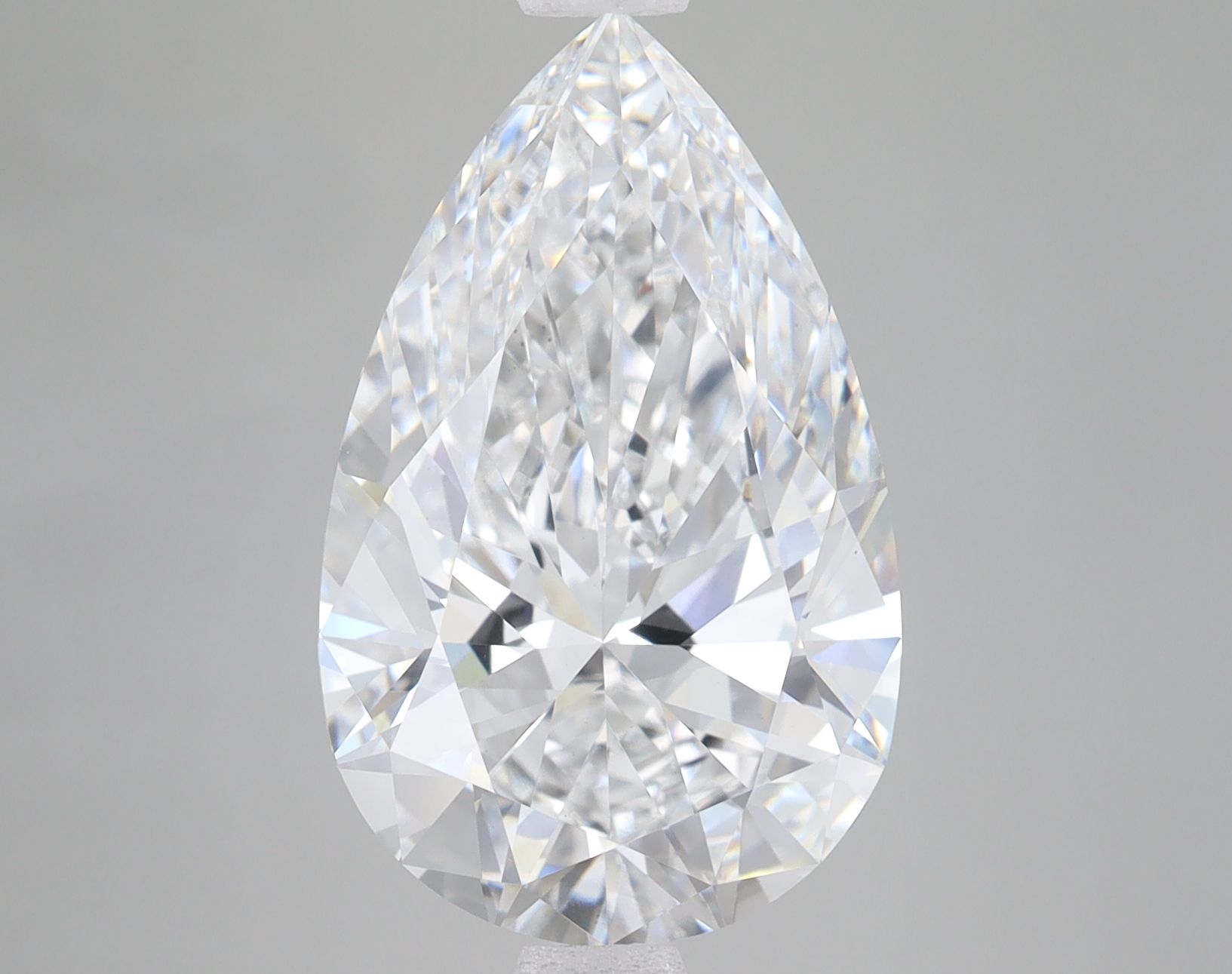 7.04 ct. pear Lab Grown Diamond front image
