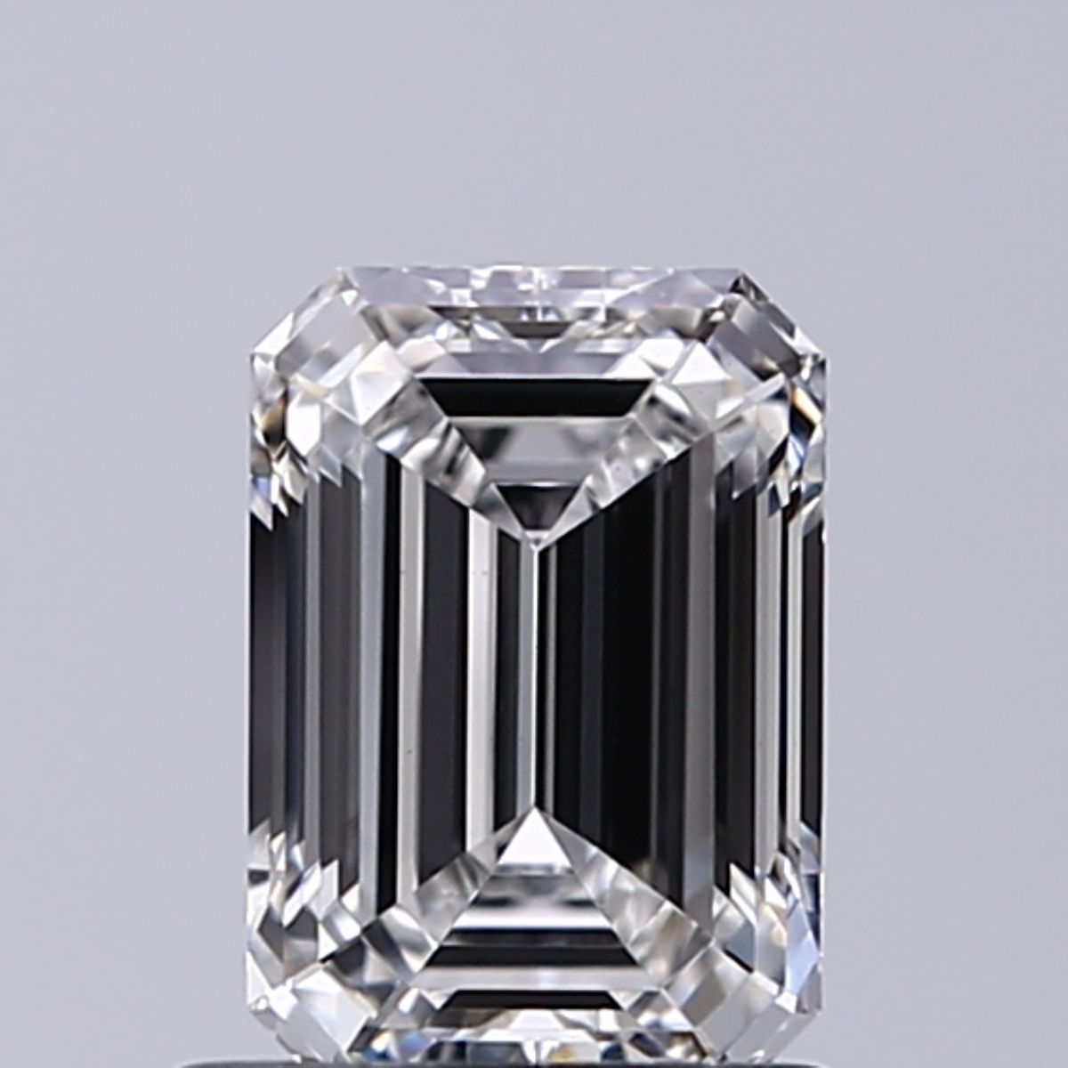 0.94 ct. emerald Lab Grown Diamond front image