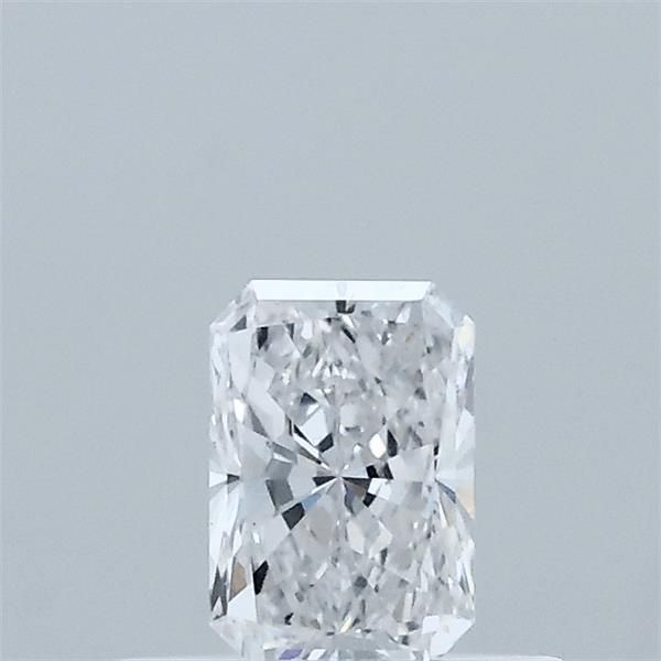 0.34 ct lab-grown Radiant Diamond