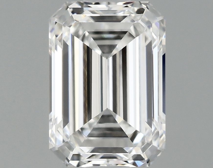 1.10 ct. emerald Lab Grown Diamond front image