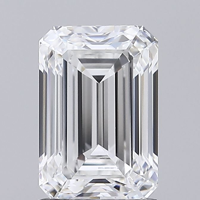 1.53 ct. emerald Lab Grown Diamond front image