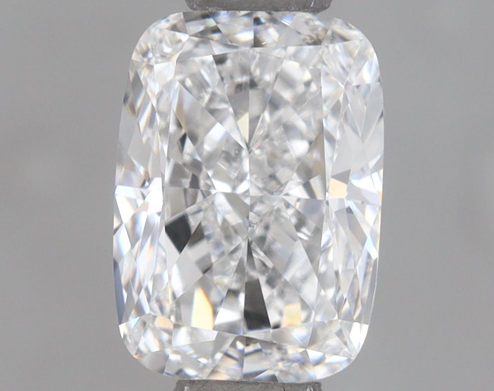 0.95 ct lab-grown Cushion brilliant Diamond