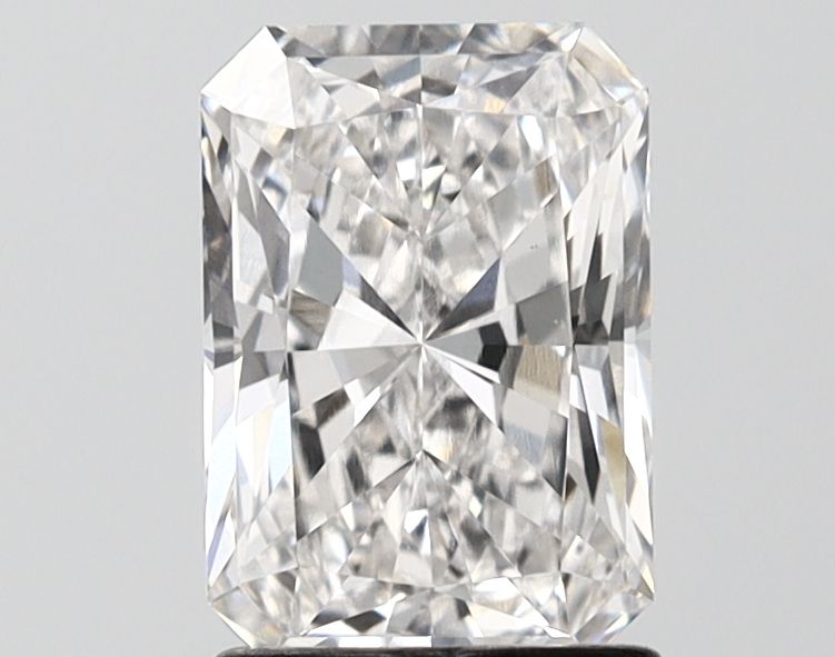 1.55 ct Radiant diamond