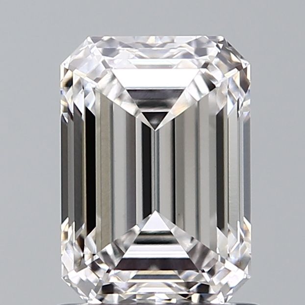 1.54 ct. emerald Lab Grown Diamond front image