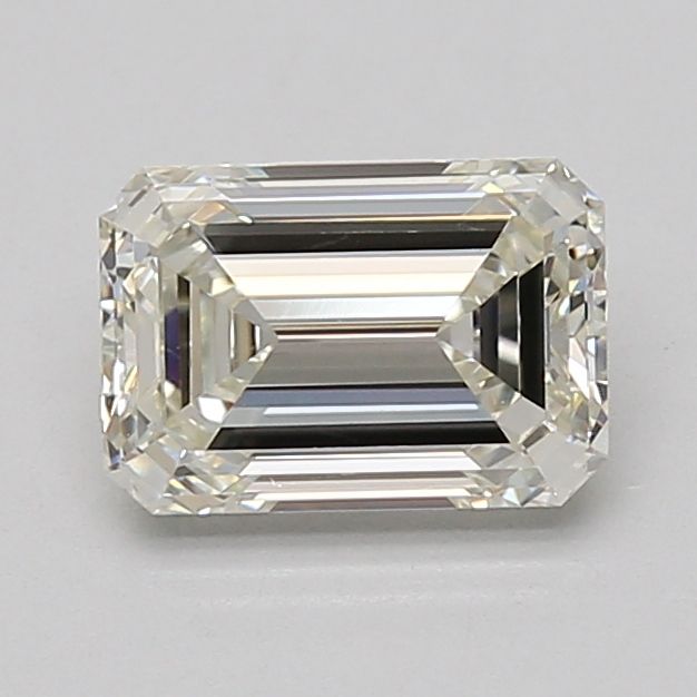 1.57 ct Emerald diamond