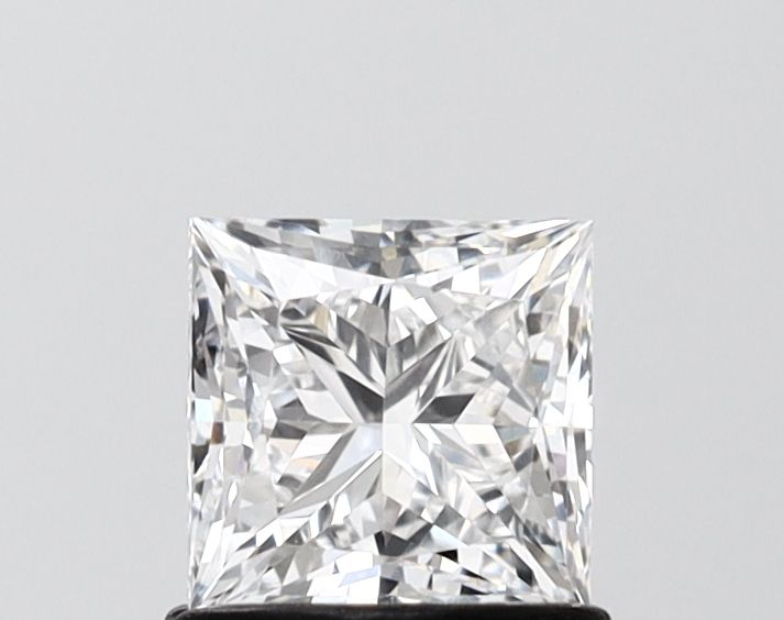 1.04 ct lab-grown Princess Diamond