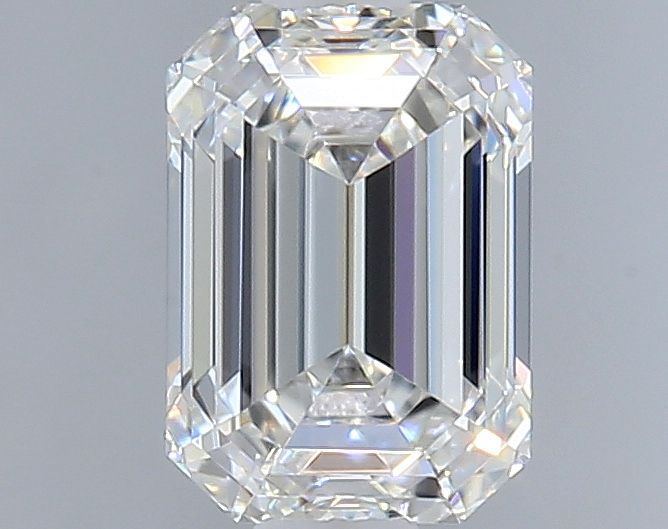 0.43 ct Emerald diamond